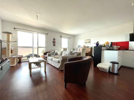 Location Appartement 4 pièces 86m² BREST 29200 - Photo 2