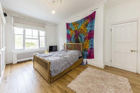 4 bedroom flat to rent - Photo 5