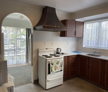 Central Hutt - Photo 4