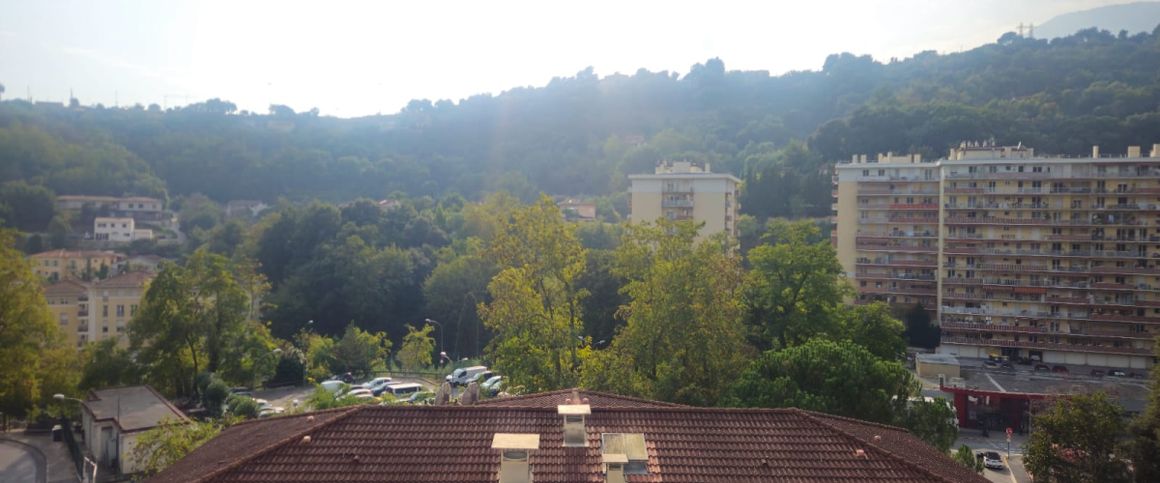 LOCATION MEUBLEE A L'ANNEE - Photo 1