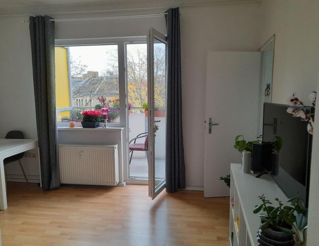 Ich untervermiete 1 ZIMMER WOHNUNG! Dez-Jan/2 Mon/ S1 Friedenau - Foto 1