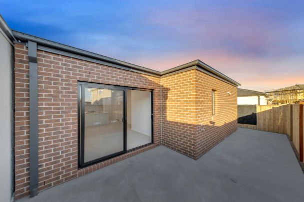 “Quality family living to elevate your lifestyle!.........” - Photo 1