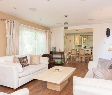 5 bedroom detached house to rent - Photo 5