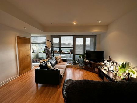 Duplex to rent on - Photo 2