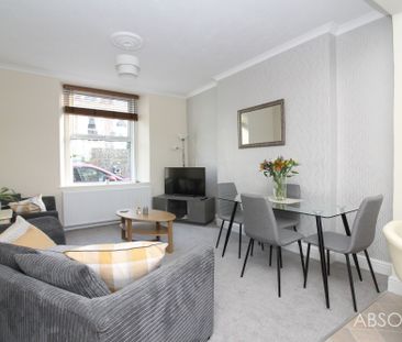 1 bed to rent in 37 Pennsylvania Road, Torquay, TQ1 - Photo 2