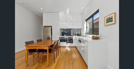 Period Charm meets Contemporary Living! - Photo 2