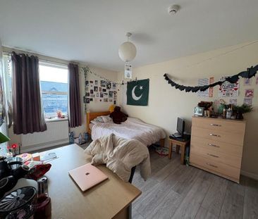 9 bedroom terraced house to rent - Photo 4