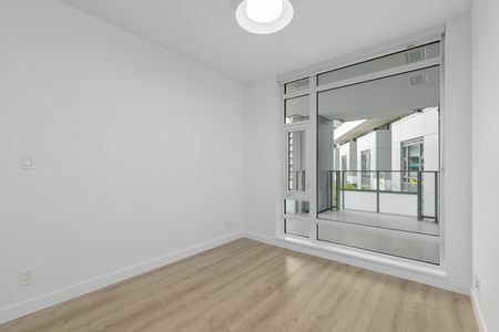 1500 Fern St (4th Floor), North Vancouver - Photo 5