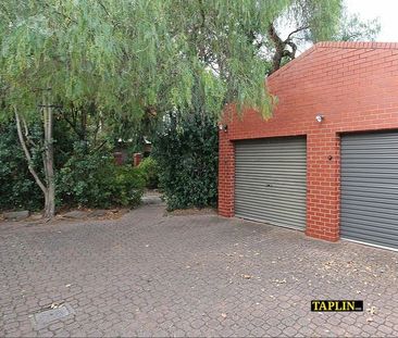 2/210 Gover Street, North Adelaide - Photo 4