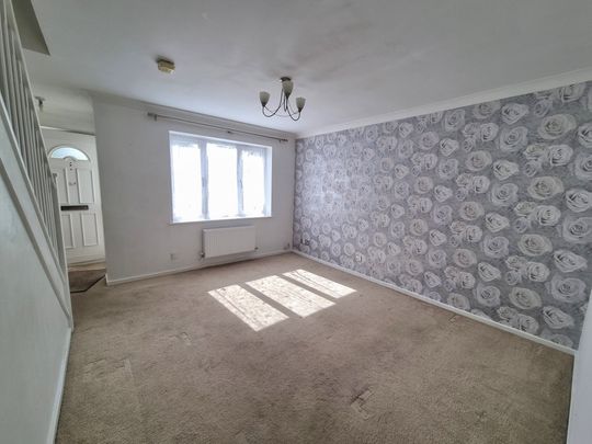 Fairlead Drive, Gosport - Photo 1