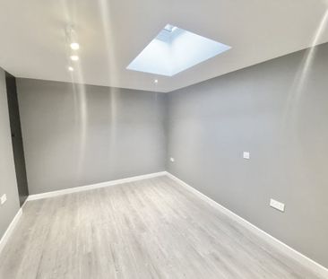 High Street Southend on Sea, Property for rent - Photo 1