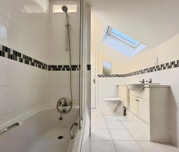 2 bedroom apartment to rent - Photo 2