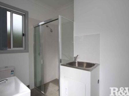 GRANNY FLAT WITH ADDITIONAL RUMPUS ROOM! - Photo 5