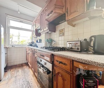 Victoria Street, Englefield Green, TW20 0QX - Photo 6