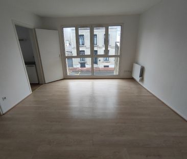 Location Appartement 1 pièce 34m² - Photo 3