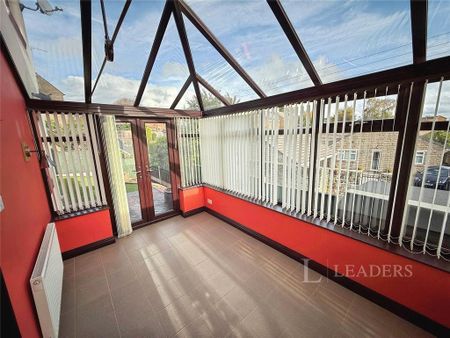 2 bedroom terraced house to rent - Photo 5
