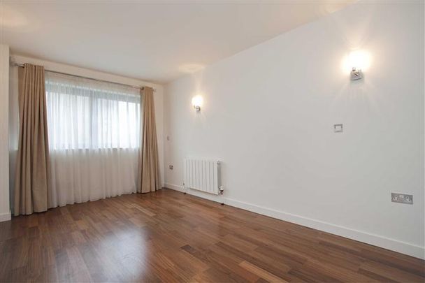 1 bedroom ground floor flat to rent - Photo 1