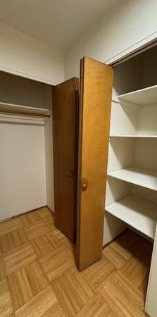 $2,200 / 1 BR w/ 1 Storage Locker - Photo 1