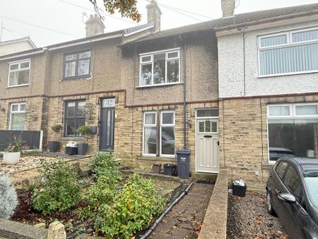 2 bedroom end of terrace house to rent - Photo 3