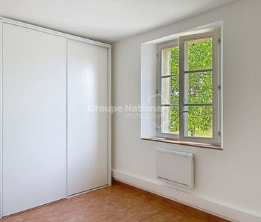 Appartement t2 en rez de jardin sur la commune de Berre L'étang, - Photo 5