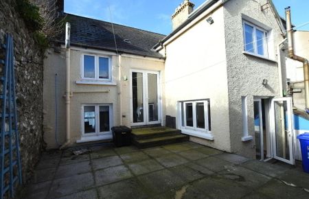 Hazel's House, 5 The Strand, Portaferry, BT22 1PE - Photo 2