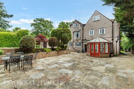 London Road - Photo 3