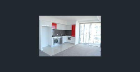 Mantra Resdiences @ Southport Central: 2 Bedroom apartment with spectacular views. - Photo 4