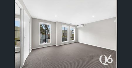 Cozy 3-Bedroom Rental in Melton South! - Photo 2