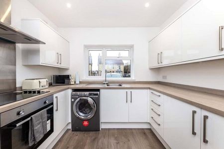 2 bedroom bungalow to rent - Photo 3