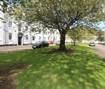 173 Merville Garden Village, Newtownabbey, BT37 9TW - Photo 2