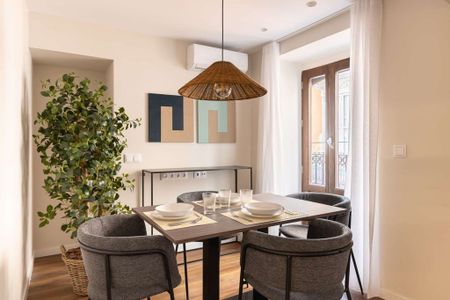 3 room luxury Apartment for rent in Valencia - Photo 4