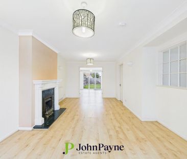 3 bedroom semi-detached house to rent - Photo 3