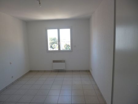 Location Appartement 3 pièces 63m² - Photo 2