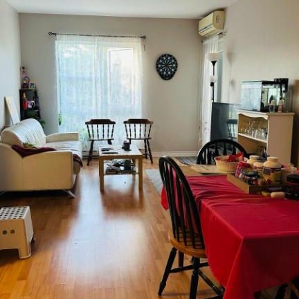 Pet Friendly 2bedroom 1bathroom - Photo 1