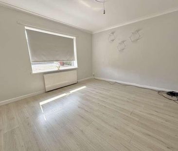 Watling Avenue, Seaham, County Durham, SR7 - Photo 3