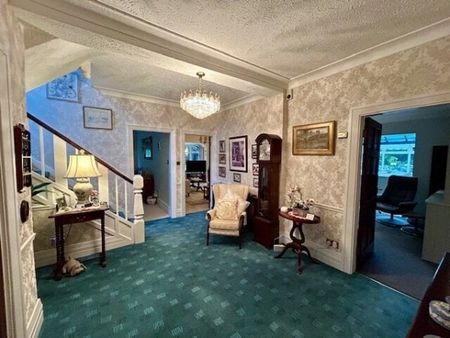 Barnston Road, Heswall - Photo 4