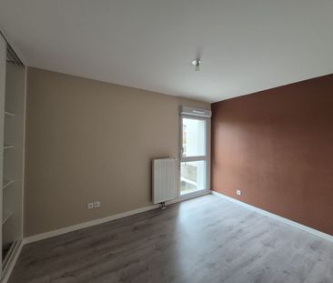 Location Appartement 3 pièces 61m² VILLENEUVE D ASCQ 59650 - Photo 5