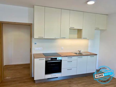 Pronájem bytu 2+kk v Opavě - Fotografie 4