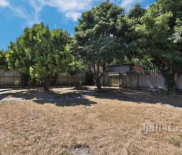 7 Studley Street, Mulgrave - Photo 2
