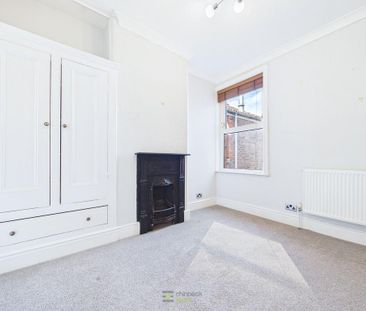 3 bedroom terraced house to rent - Photo 5