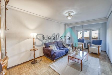 Alquiler de piso en Calle Santa Eulalia de Merida - Photo 5