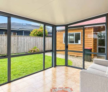Great family Home in Karori - Photo 5