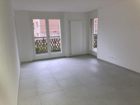 ENTIEREMENT RENOVE - Rue du Succès 31 - appartement au rez de chaussée Est - Photo 5
