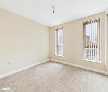 Apt 2, 5 Lord Street, Belfast, BT5 4QG - Photo 2