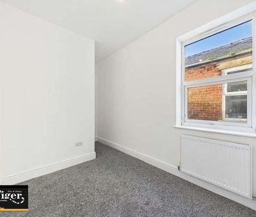 Central Drive, Blackpool, FY1 - Photo 2