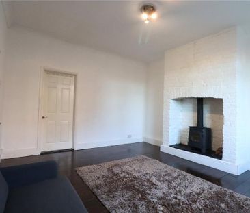 2 bedroom end of terrace house to rent - Photo 6