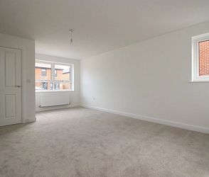 Hilltop Avenue, Ramsgate, CT12 5LW, Kent - Photo 1