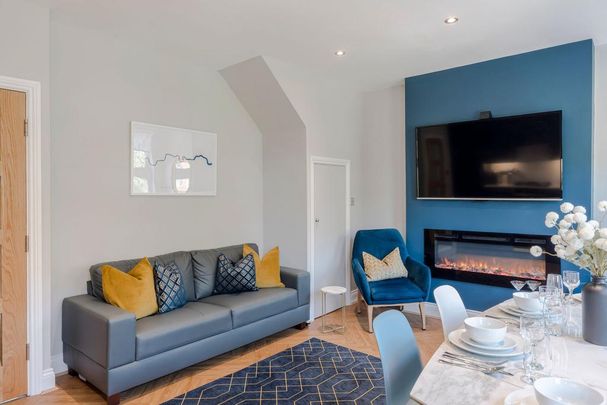 3 bedroom flat to rent - Photo 1