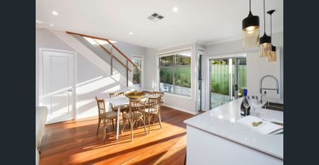 Stylish Townhouse with Plunge Pool in Prime Location - Photo 5