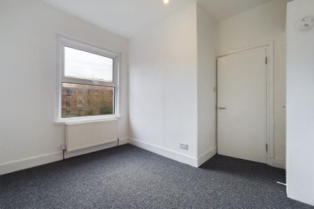 4 bedroom maisonette to rent - Photo 5